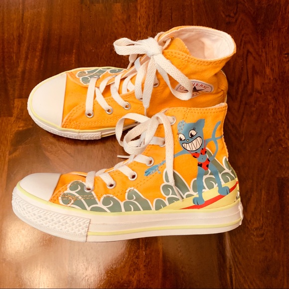 Converse Other - 🌼ADORABLE HIGH TOP CONVERSE 🌼